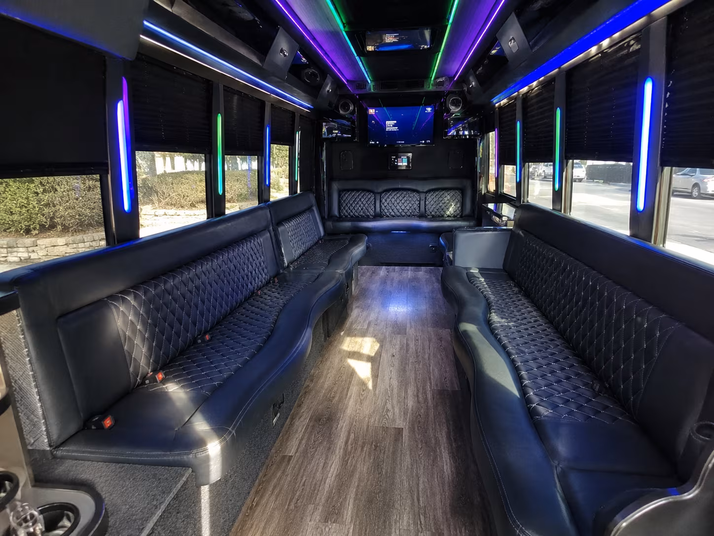 baytown 15 passenger party bus interior