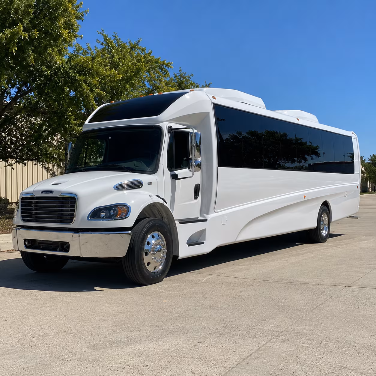 baytown 35 passenger minibus