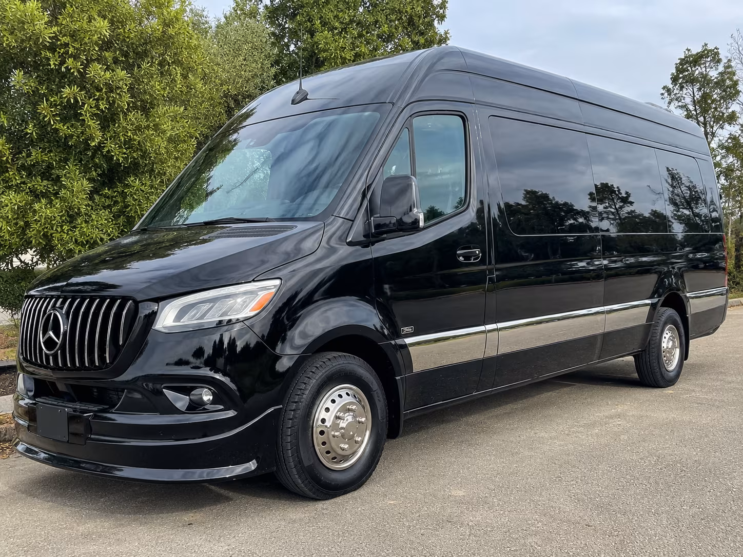book group transportation for your next corporate event 1