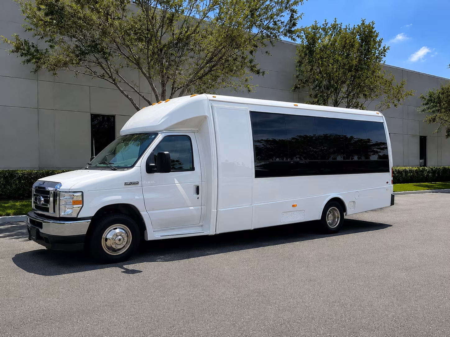 minibuses and charter buses for baytown high school and youth sports travel